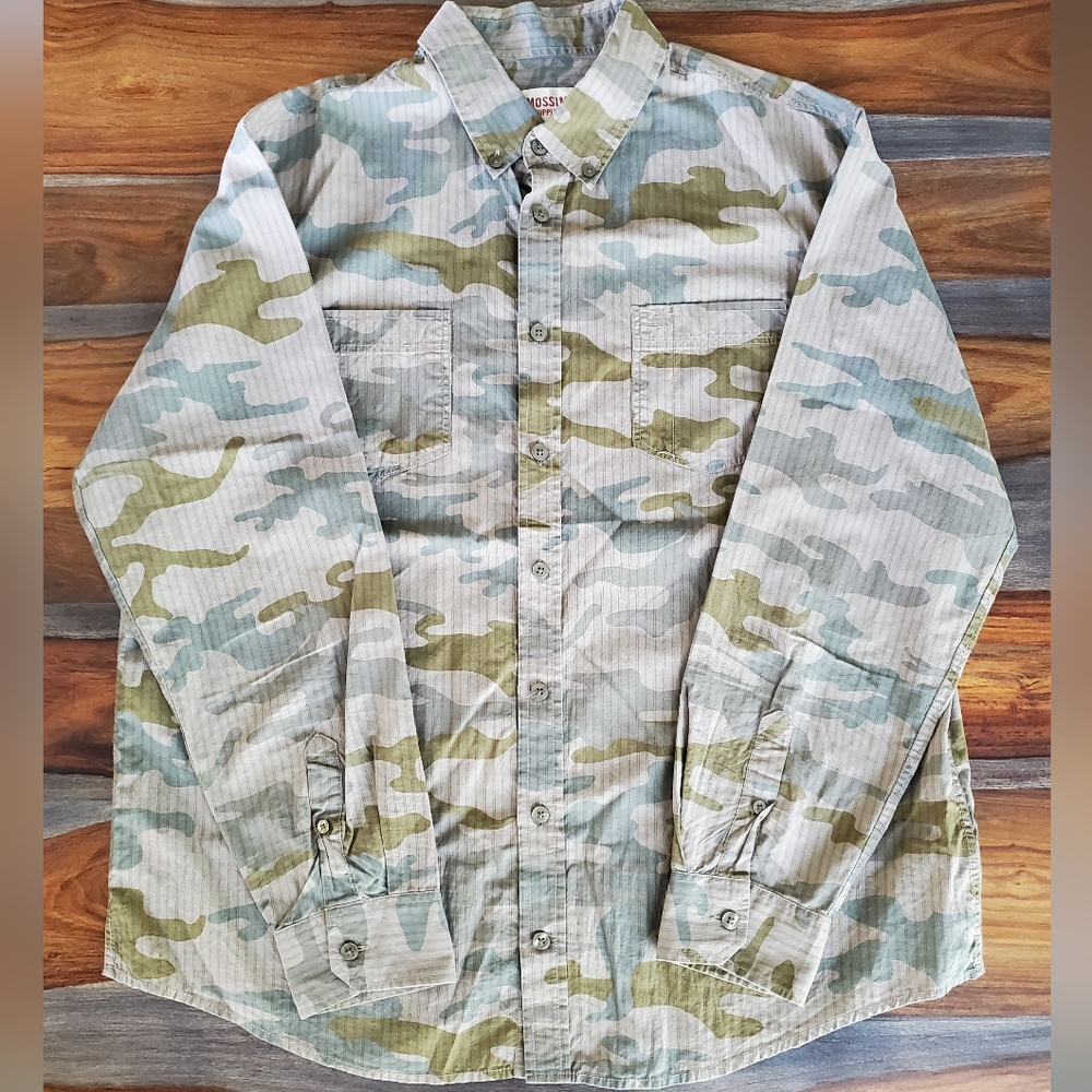 Mossimo Suppy Co., Camo Button Down, XL, Men's Shirt, Great Shirt! - Picture 2 of 6